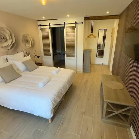 Domaine Le Petit Moulin וילה *