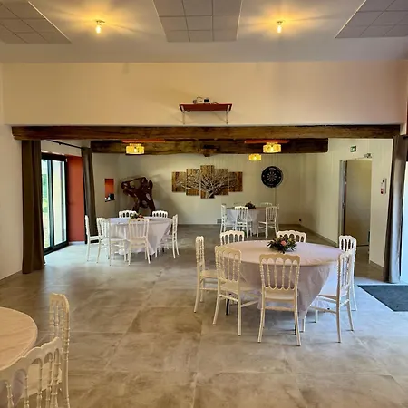 Domaine Le Petit Moulin Villa Lachy