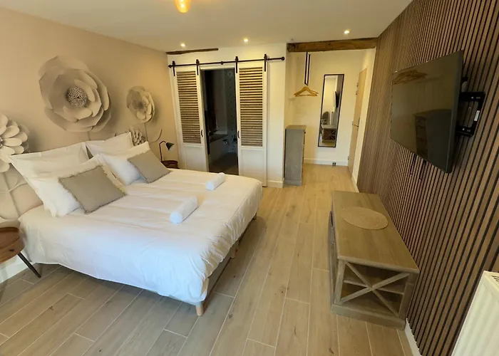 Domaine Le Petit Moulin Villa *